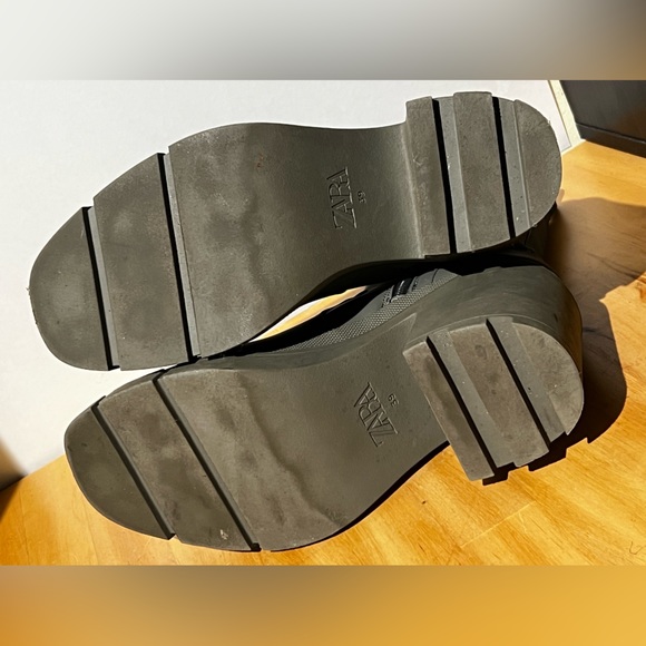 Zara green rubberized boots. Size 39. - Picture 5 of 9